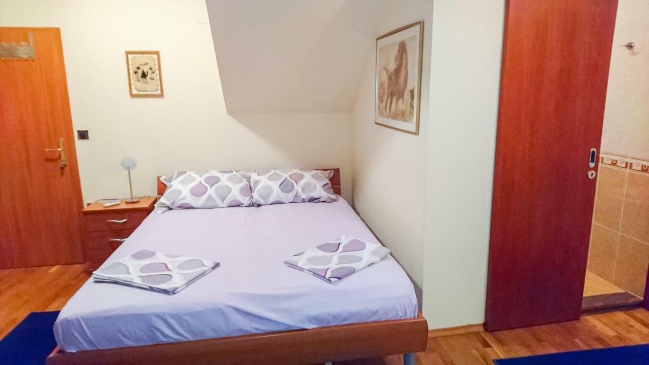 Apartments Ivana Makarska Exterior photo