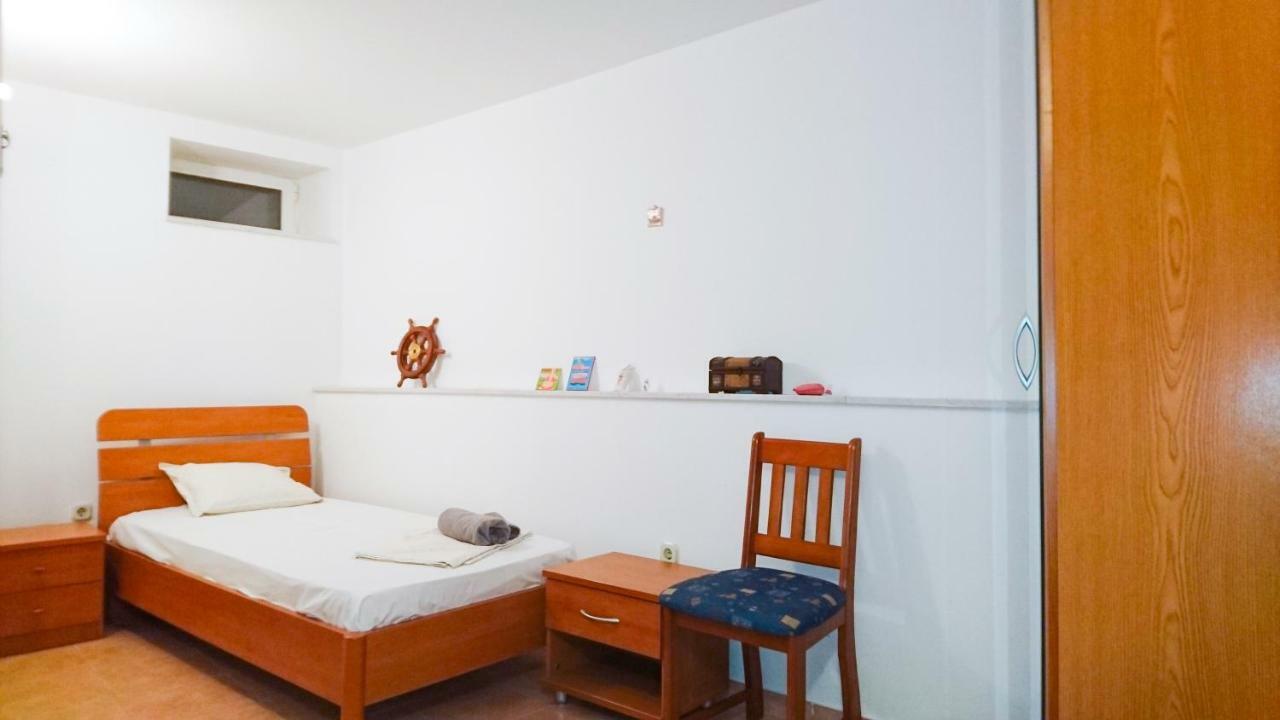 Apartments Ivana Makarska Exterior photo