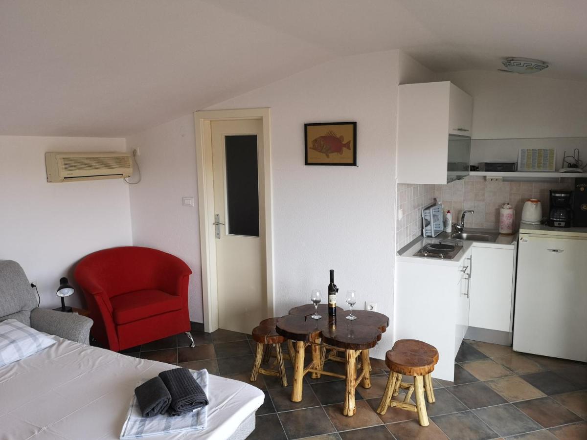 Apartments Ivana Makarska Exterior photo